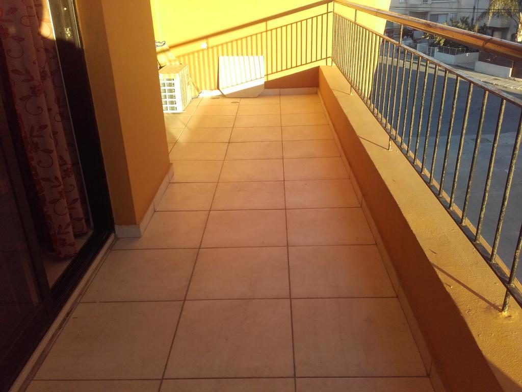 Property Direct Posidon Court 拉纳卡 外观 照片